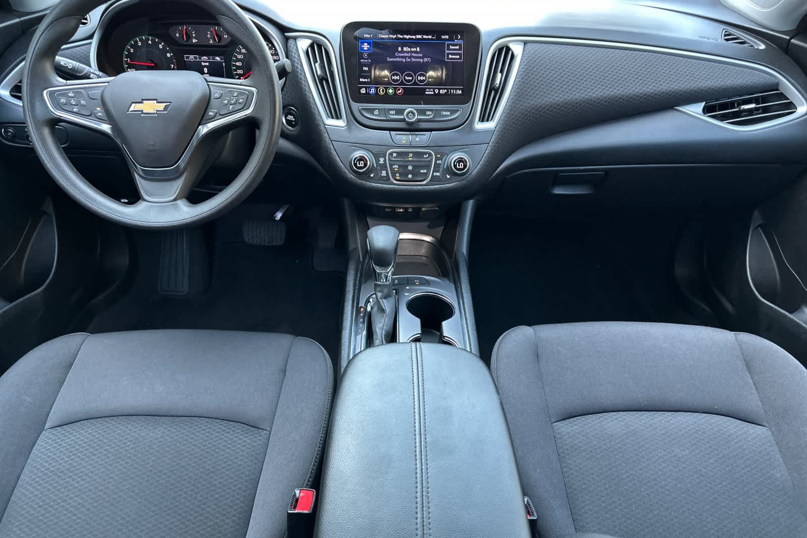 Used 2024 Chevrolet Malibu LT FWD image 3