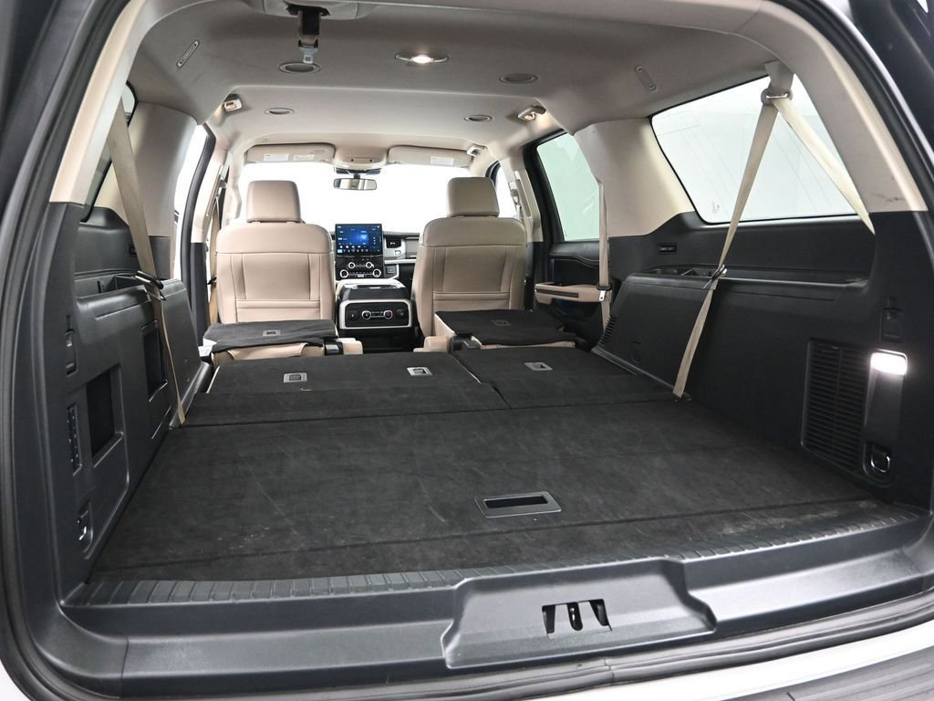Certified 2024 Ford Expedition Max XLT image 24
