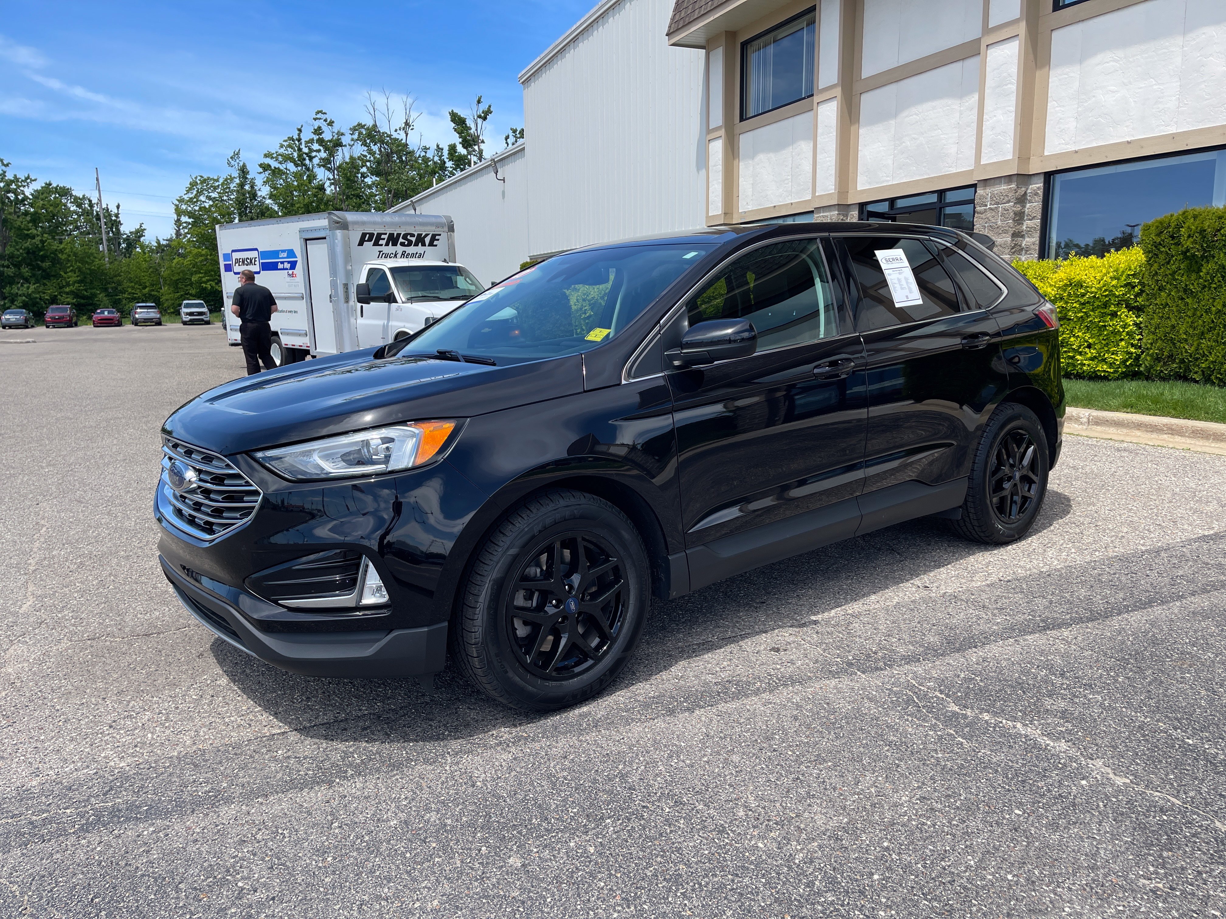 Certified 2021 Ford Edge SEL w/ Convenience Package AWD/4WD image 8