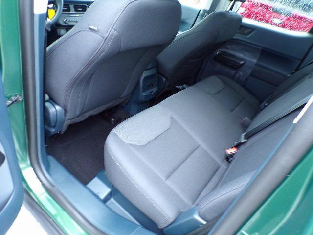 Certified 2025 Ford Maverick XL FWD image 21