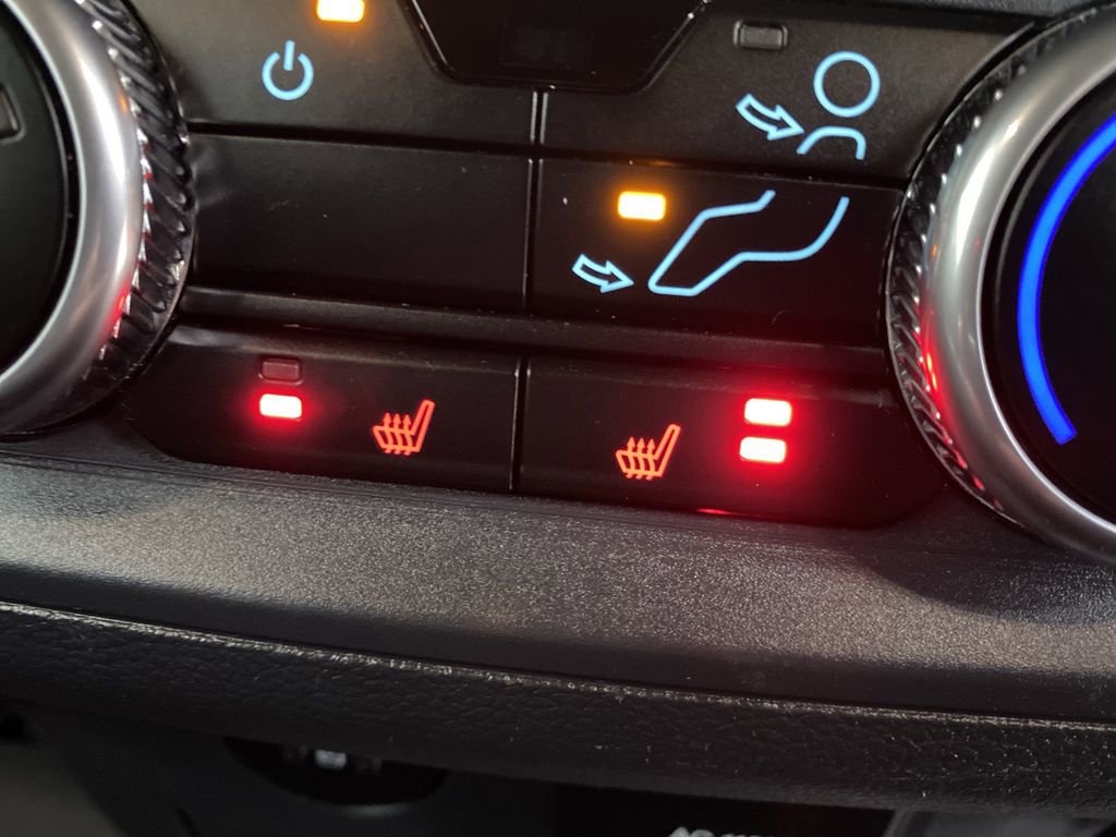 Certified 2025 Ford Explorer ST-Line w/ Premium Package image 46