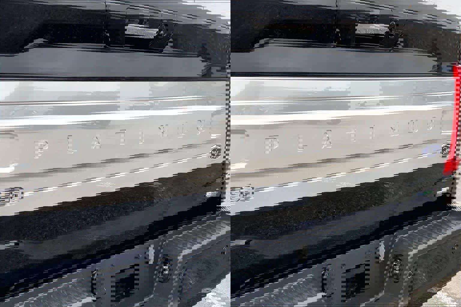 Certified 2023 Ford F150 Platinum image 12