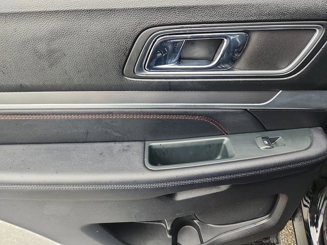 Certified 2018 Ford Explorer Sport w/ Equipment Group 401A AWD/4WD image 27