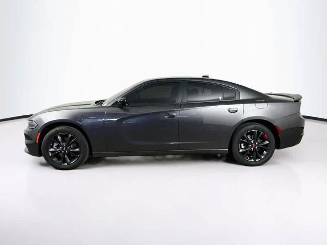 Used 2022 Dodge Charger SXT w/ Blacktop Package AWD/4WD image 3