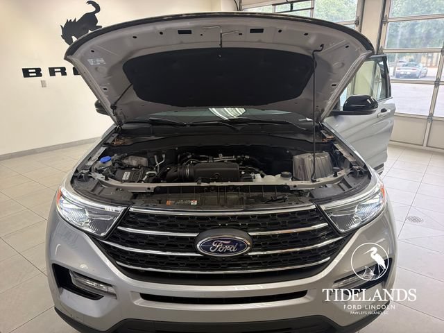 Certified 2024 Ford Explorer XLT w/ Equipment Group 202A AWD/4WD image 28