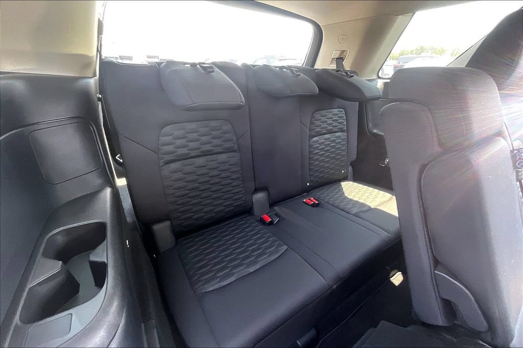 Used 2022 Nissan Pathfinder SV FWD image 27