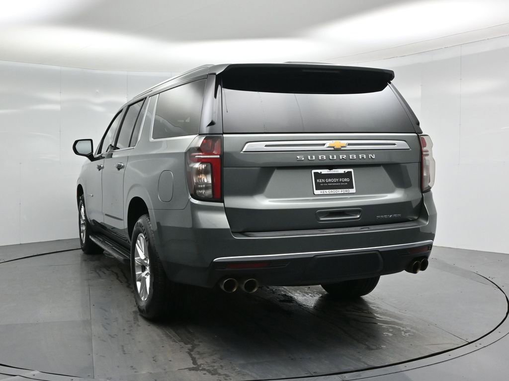 Used 2023 Chevrolet Suburban Premier image 27