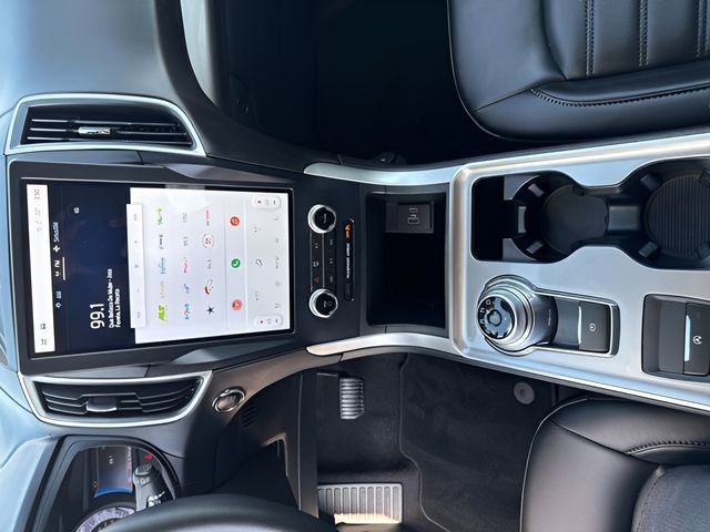 Certified 2023 Ford Edge SEL w/ Convenience Package AWD/4WD image 33