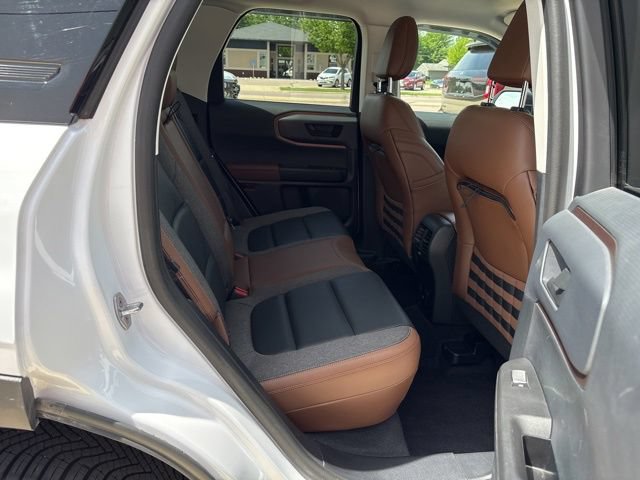 Certified 2021 Ford Bronco Sport Outer Banks AWD/4WD image 12