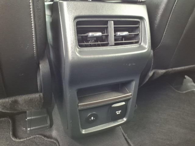 Certified 2024 Ford Edge Titanium AWD/4WD image 26