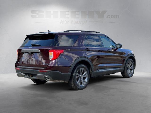 Certified 2022 Ford Explorer XLT w/ Equipment Group 202A AWD/4WD image 17