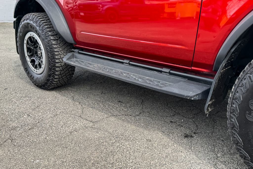 Certified 2024 Ford Bronco Black Diamond w/ Sasquatch Package image 13