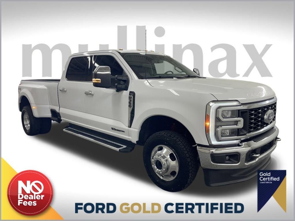 Certified 2023 Ford F350 Lariat w/ Chrome Package
