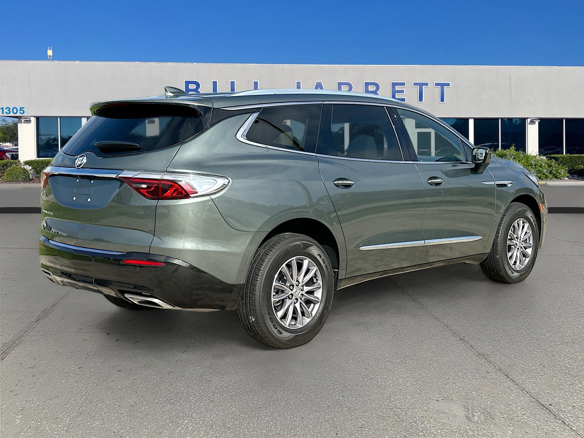 Used 2023 Buick Enclave Essence image 5