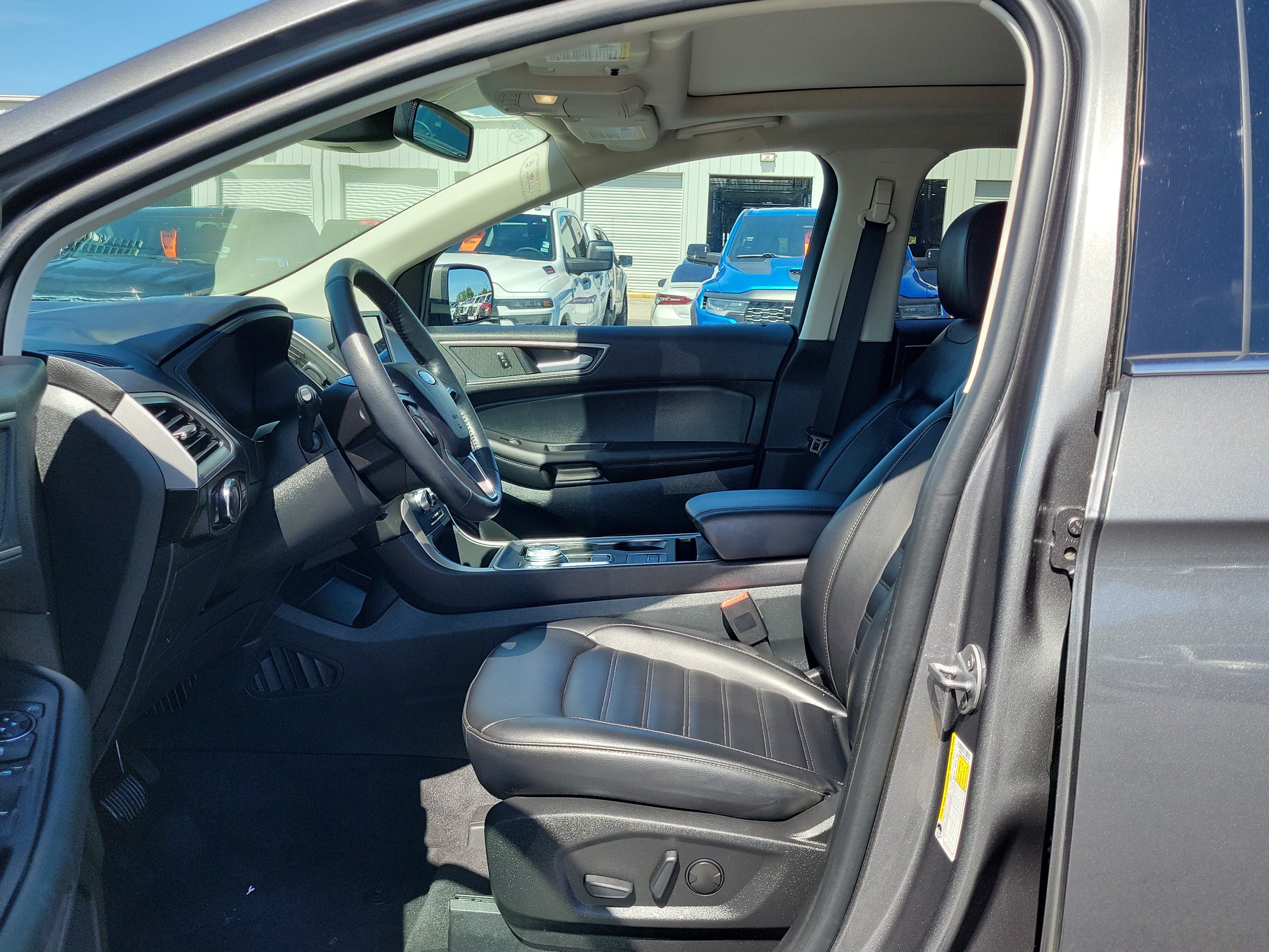 Certified 2024 Ford Edge SEL w/ Convenience Package AWD/4WD image 21