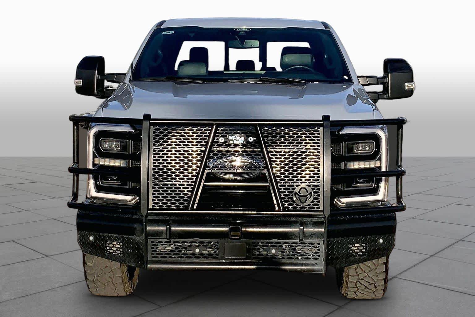 Certified 2025 Ford F250 Platinum AWD/4WD image 4