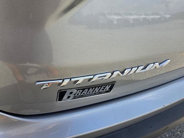 Certified 2024 Ford Edge Titanium AWD/4WD image 11