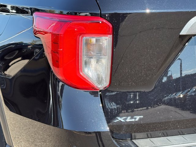 Certified 2023 Ford Explorer XLT w/ Equipment Group 202A AWD/4WD image 29