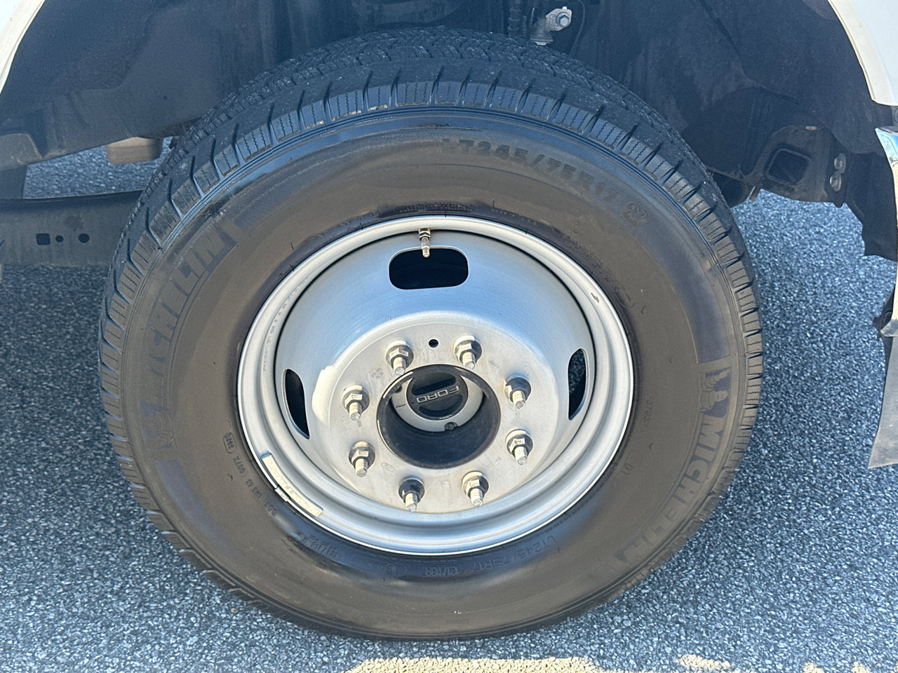 Certified 2026 Ford F350 XLT AWD/4WD image 14