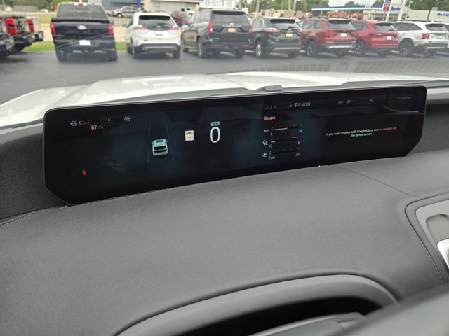 Certified 2025 Ford Expedition Max Platinum w/ Driver's Package AWD/4WD image 8