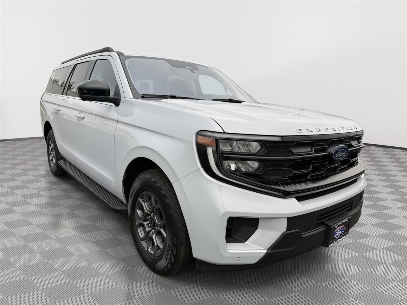 Certified 2025 Ford Expedition Max Active AWD/4WD image 5