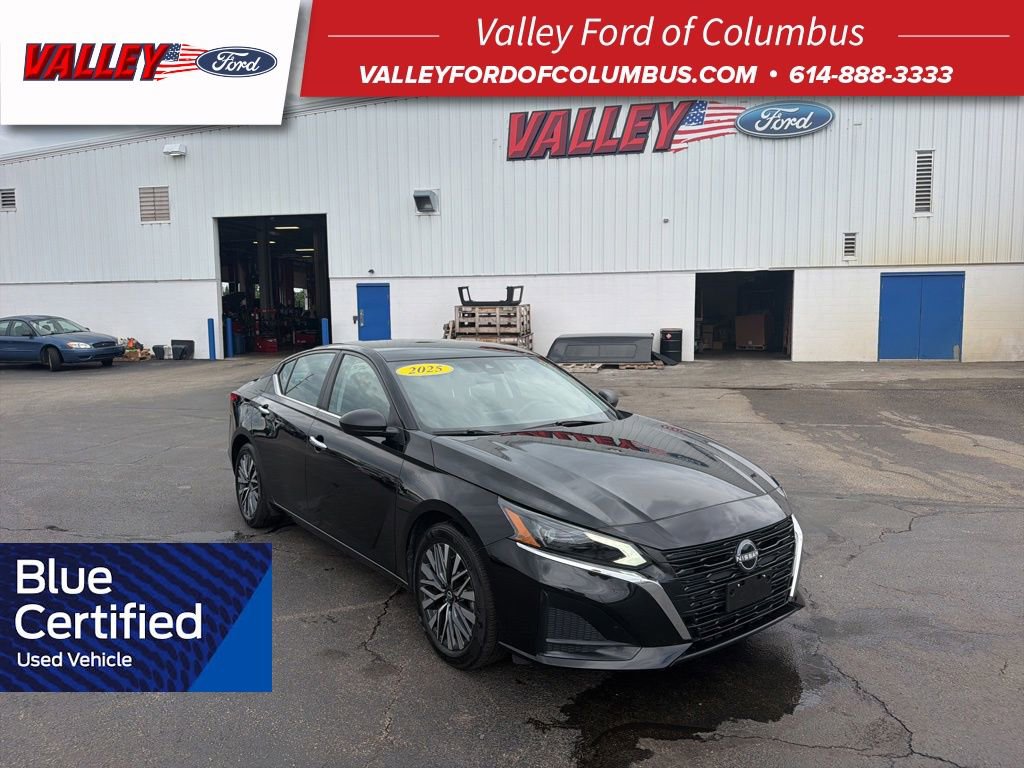 Used 2025 Nissan Altima 2.5 SV