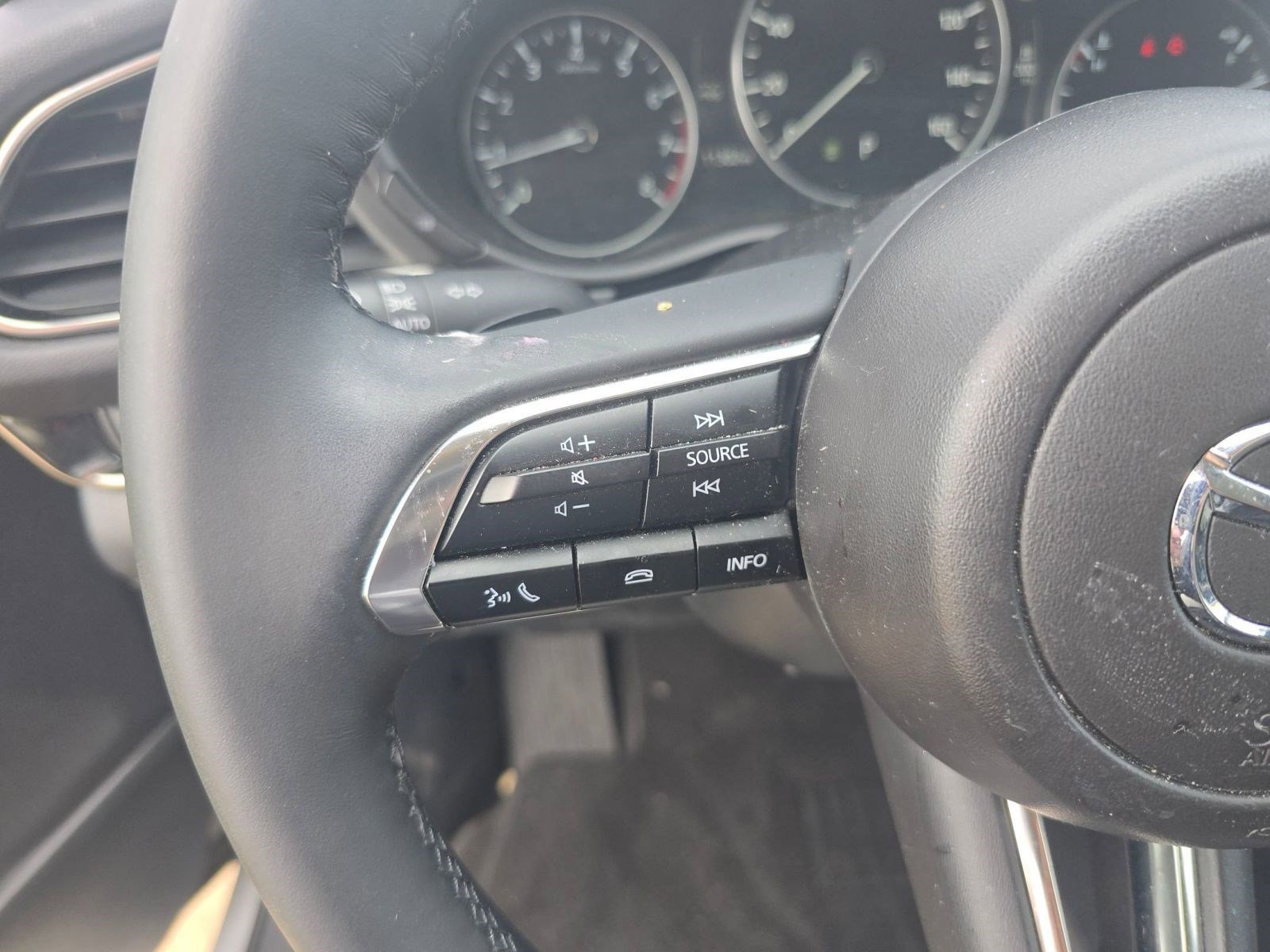 Used 2025 MAZDA CX-30 AWD 2.5 S w/ Premium Package image 16