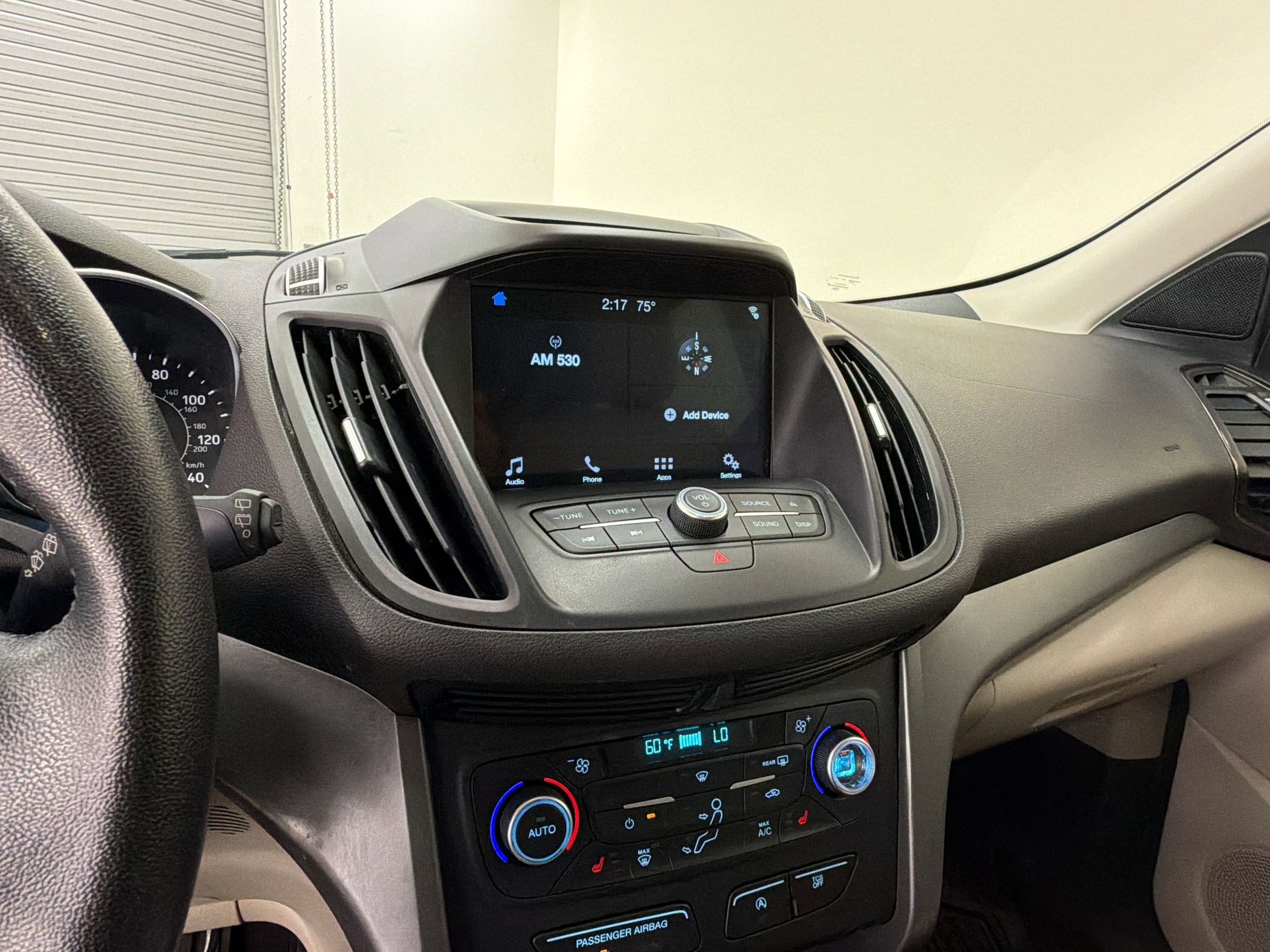 Certified 2018 Ford Escape SEL FWD image 24