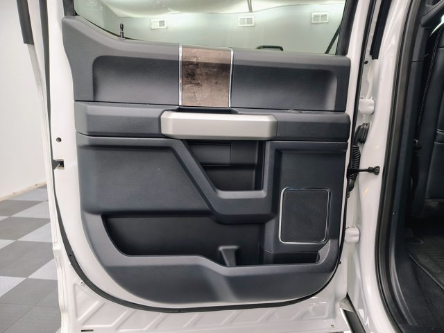 Certified 2022 Ford F350 Lariat w/ Lariat Value Package AWD/4WD image 12