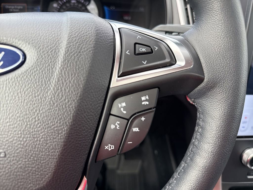 Certified 2024 Ford Edge SEL w/ Convenience Package image 20