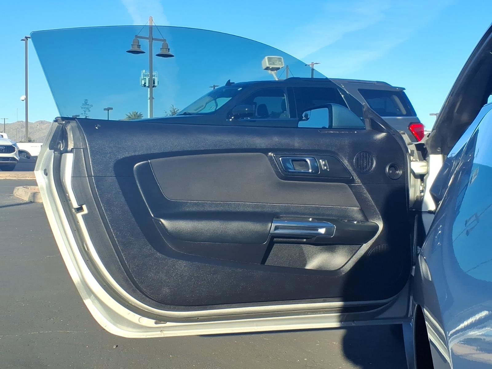 Certified 2019 Ford Mustang Coupe w/ Equipment Group 101A image 17