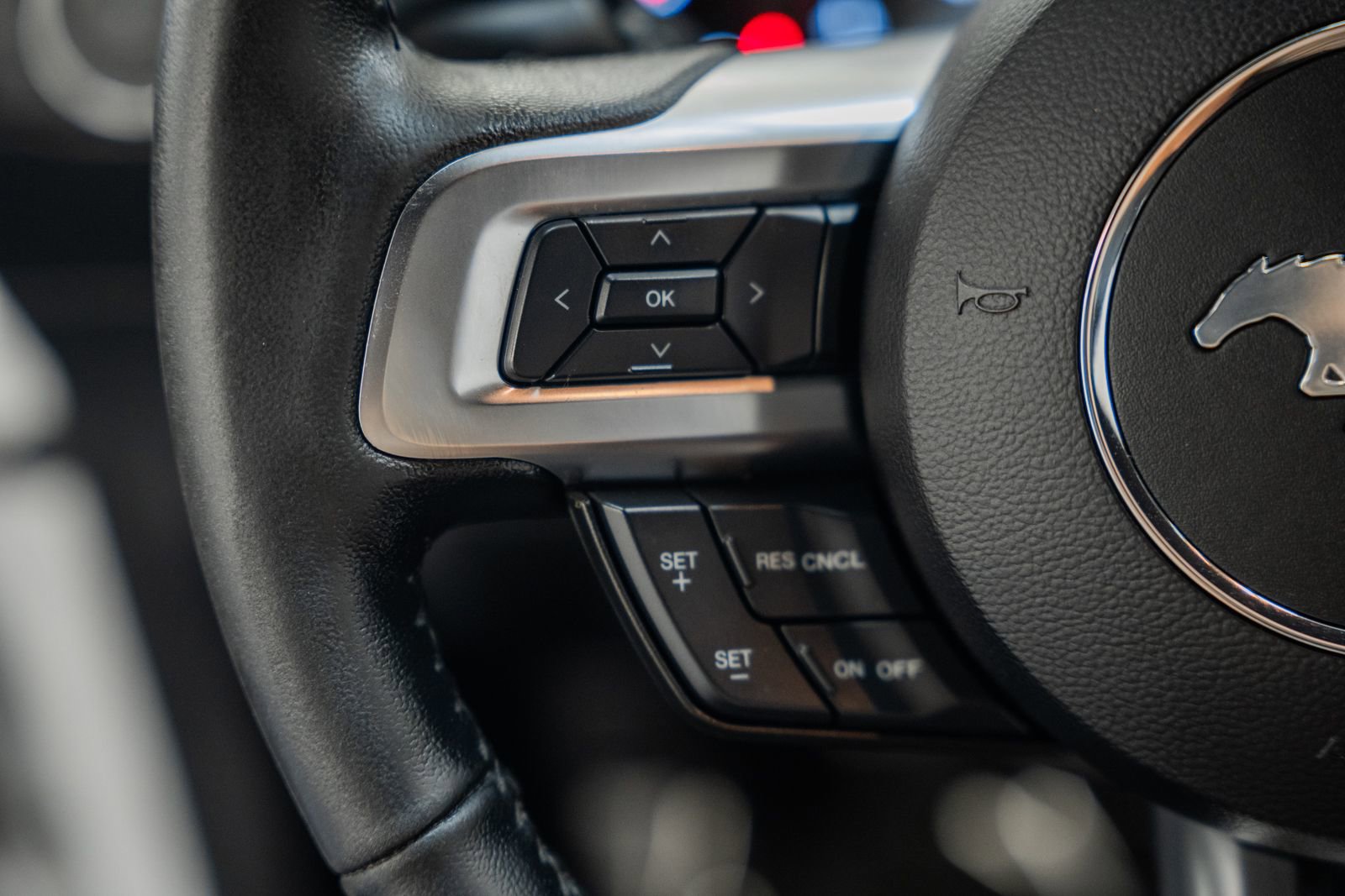 Certified 2017 Ford Mustang Coupe image 33