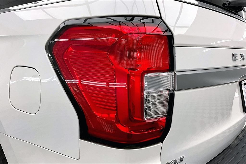 Certified 2024 Ford Expedition XLT AWD/4WD image 31