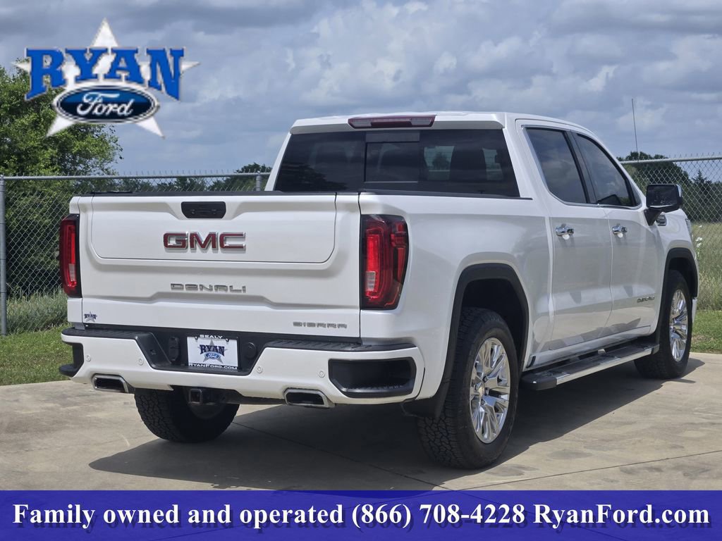 Used 2022 GMC Sierra 1500 Denali w/ Driver Alert Package II image 3