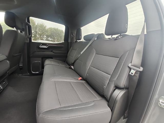 Used 2025 Chevrolet Silverado 1500 LT image 9