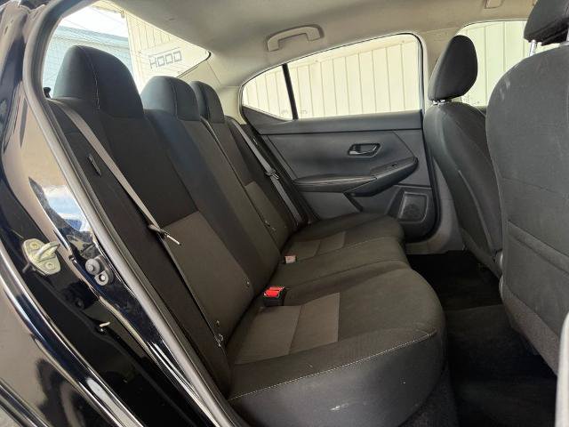 Used 2024 Nissan Sentra SV FWD image 9