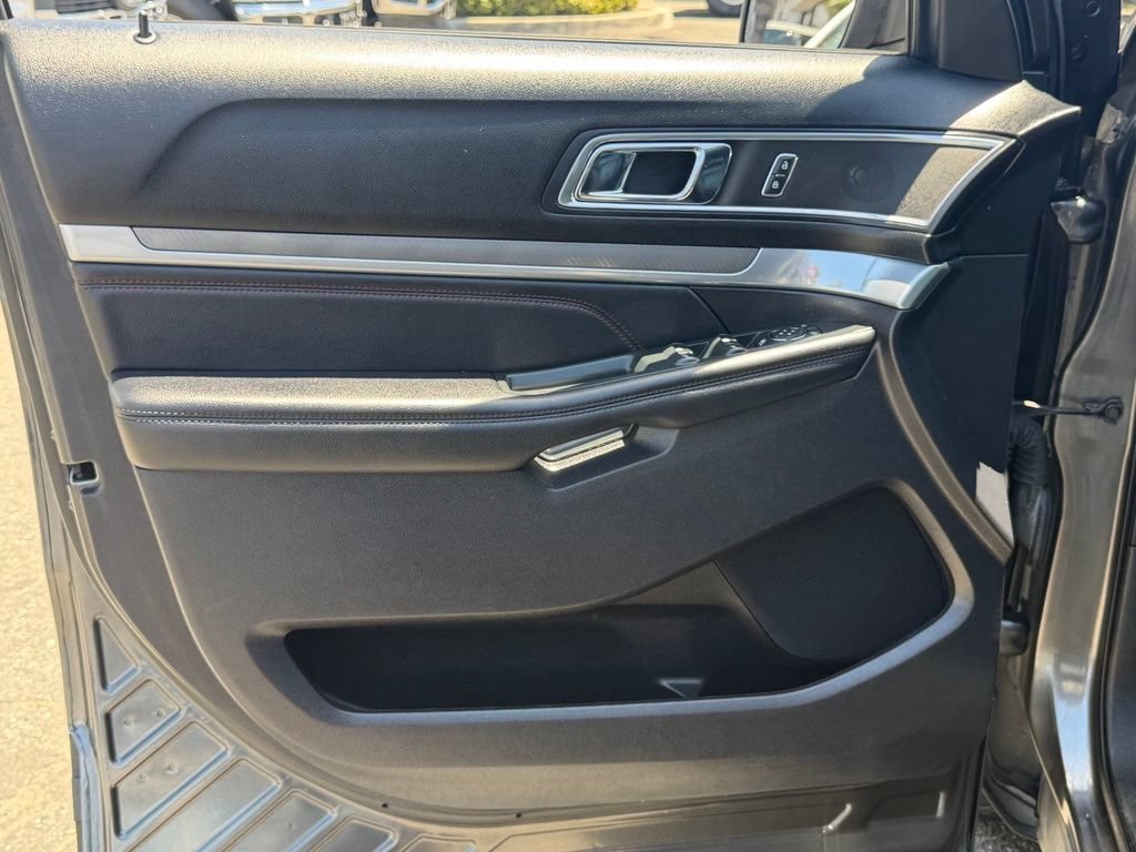 Certified 2019 Ford Explorer Sport AWD/4WD image 24