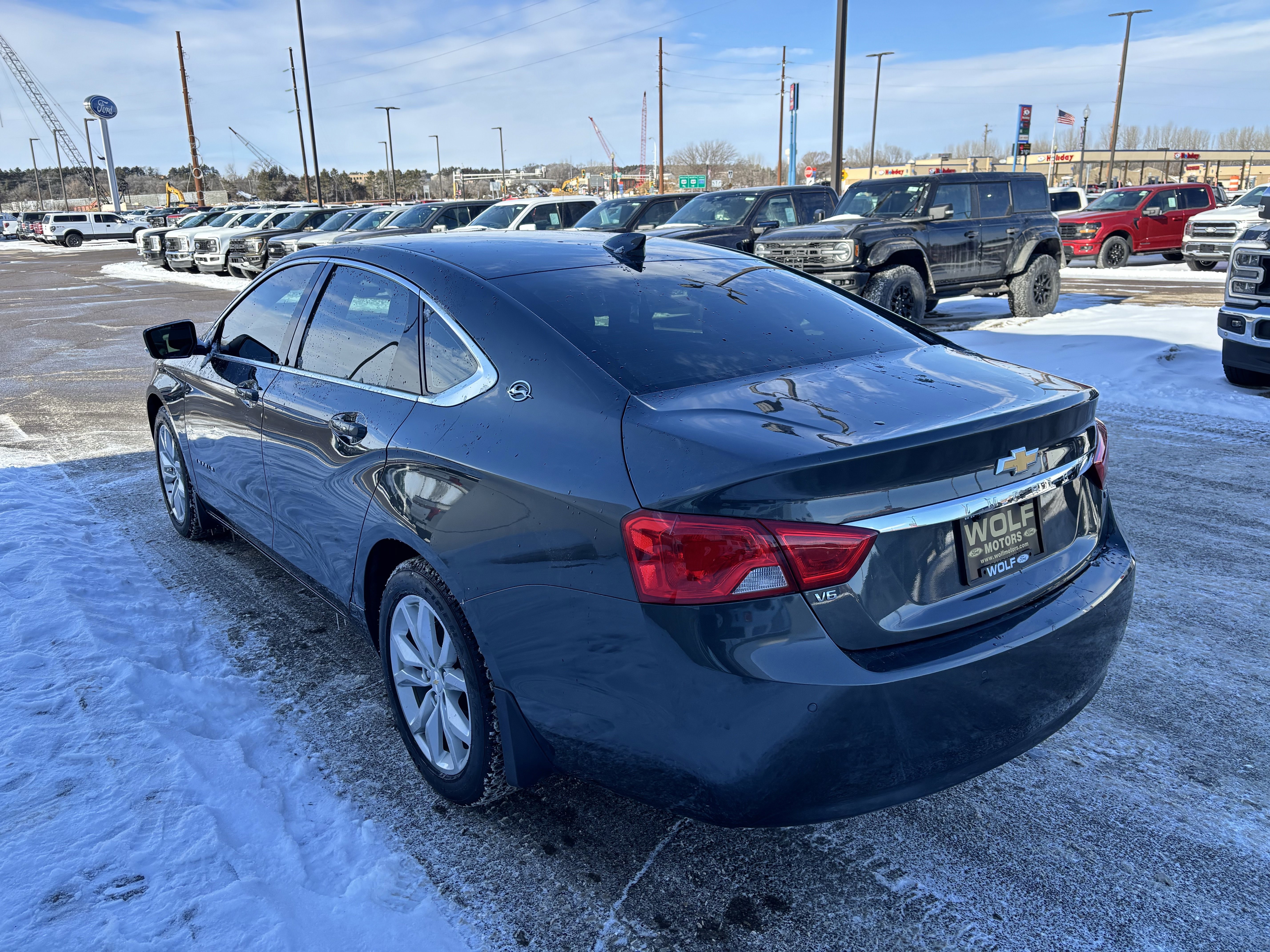 Used 2019 Chevrolet Impala LT w/ LT Convenience Package image 3