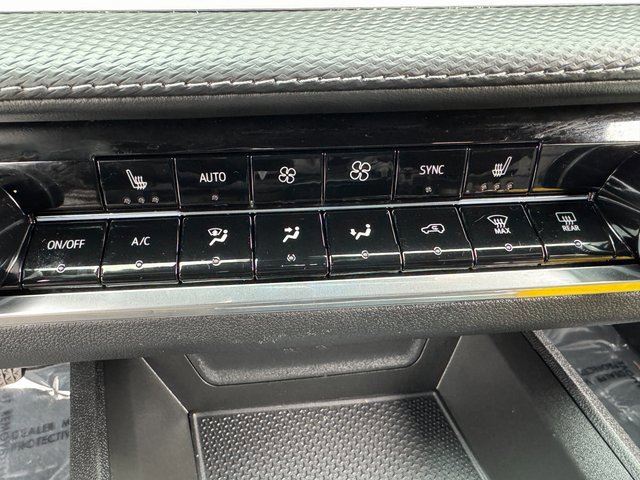 Used 2026 Chevrolet Equinox LT w/ Convenience Package II image 26