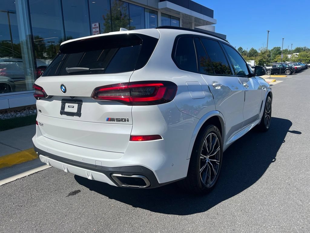 Used 2021 BMW X5 M50i w/ Executive Package AWD/4WD image 9