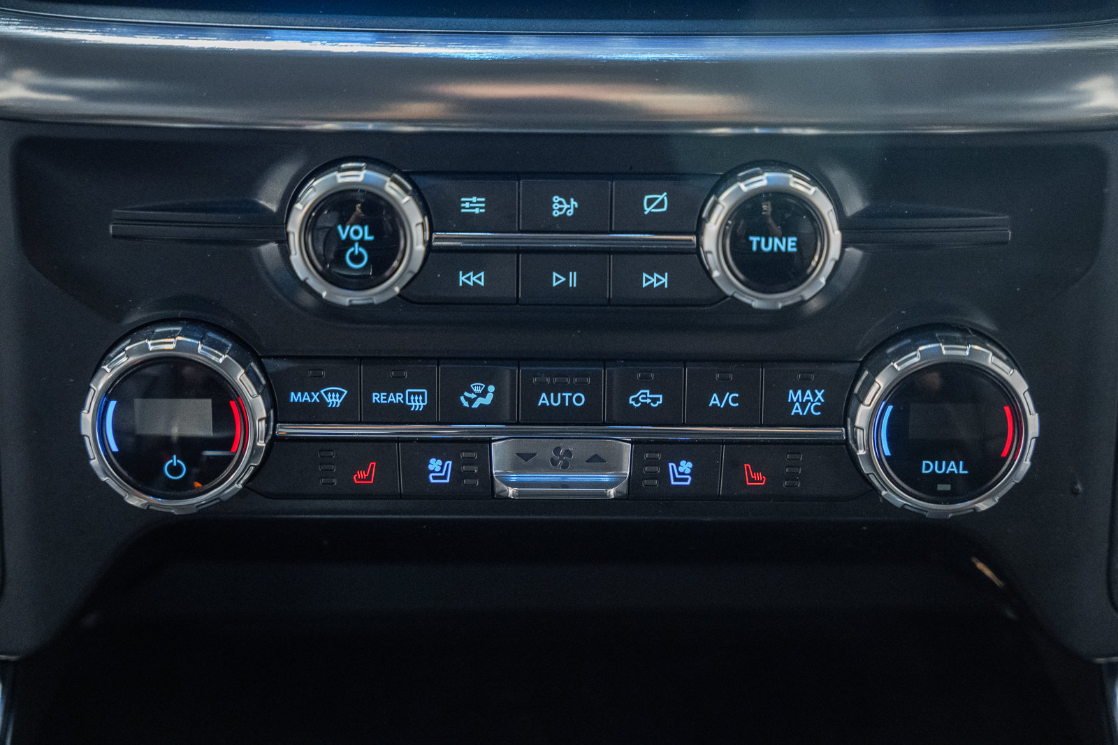 Certified 2021 Ford F150 Lariat w/ Tow Technology Package AWD/4WD image 28