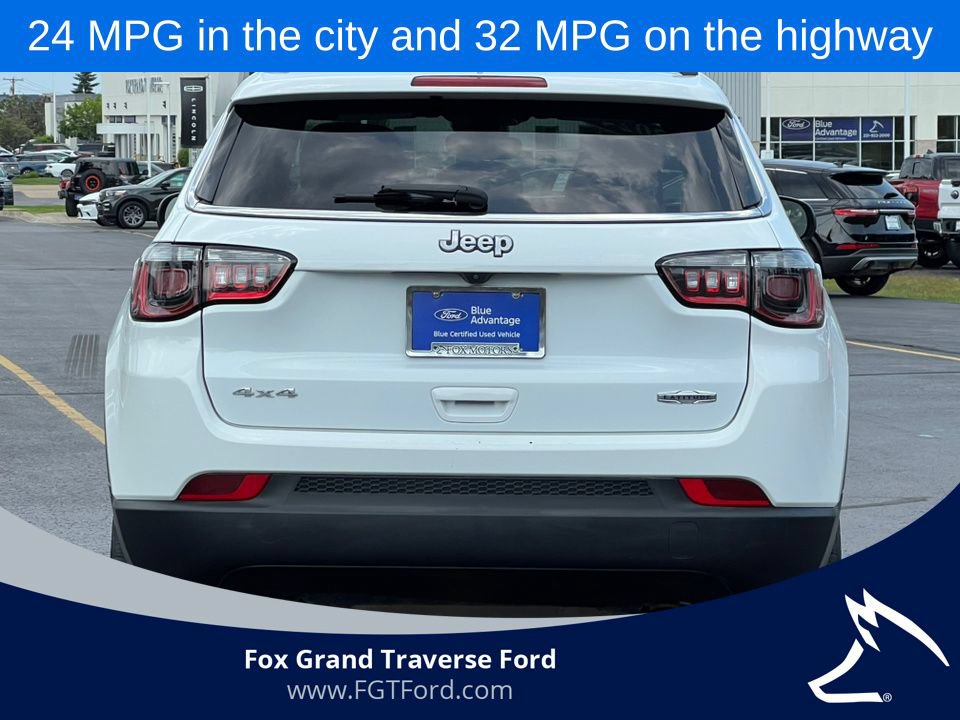 Used 2024 Jeep Compass Latitude AWD/4WD image 35