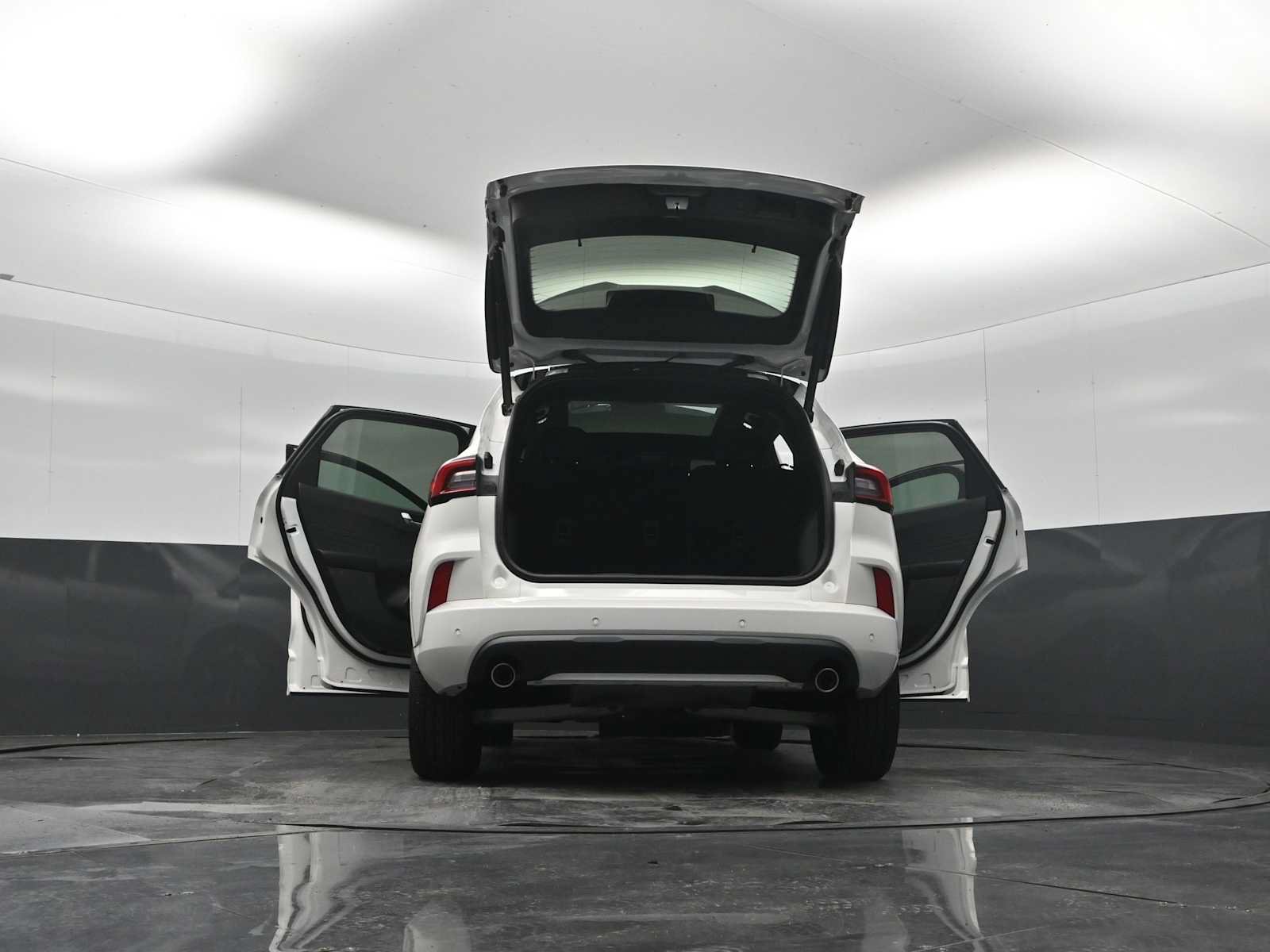 Certified 2025 Ford Escape ST-Line Elite w/ Premium Technology Package AWD/4WD image 69