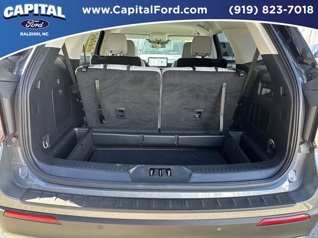 Certified 2025 Ford Explorer Active w/ Active Comfort Package image 16