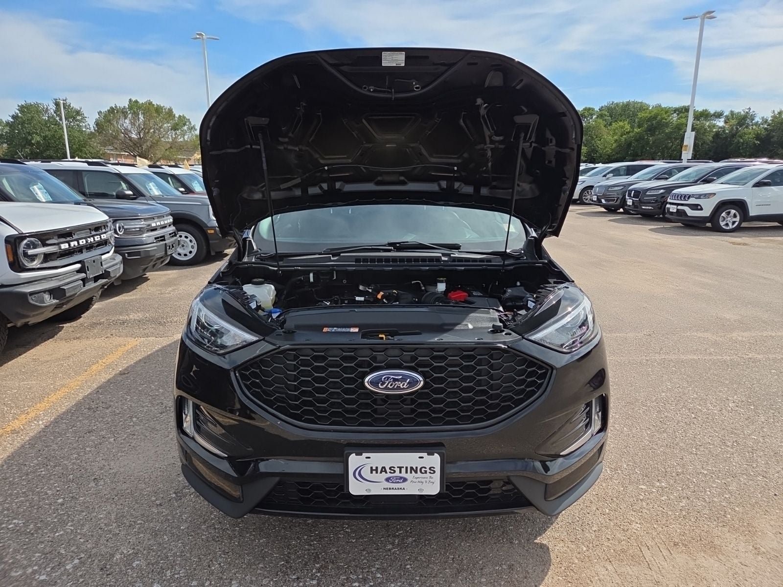 Certified 2024 Ford Edge ST-Line AWD/4WD image 20