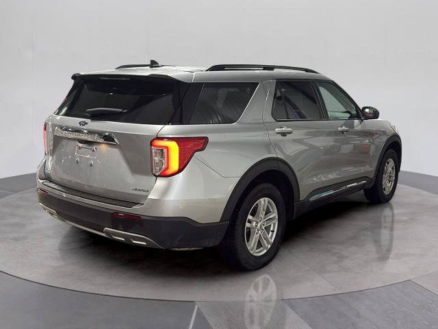 Certified 2024 Ford Explorer XLT w/ Equipment Group 202A AWD/4WD image 7