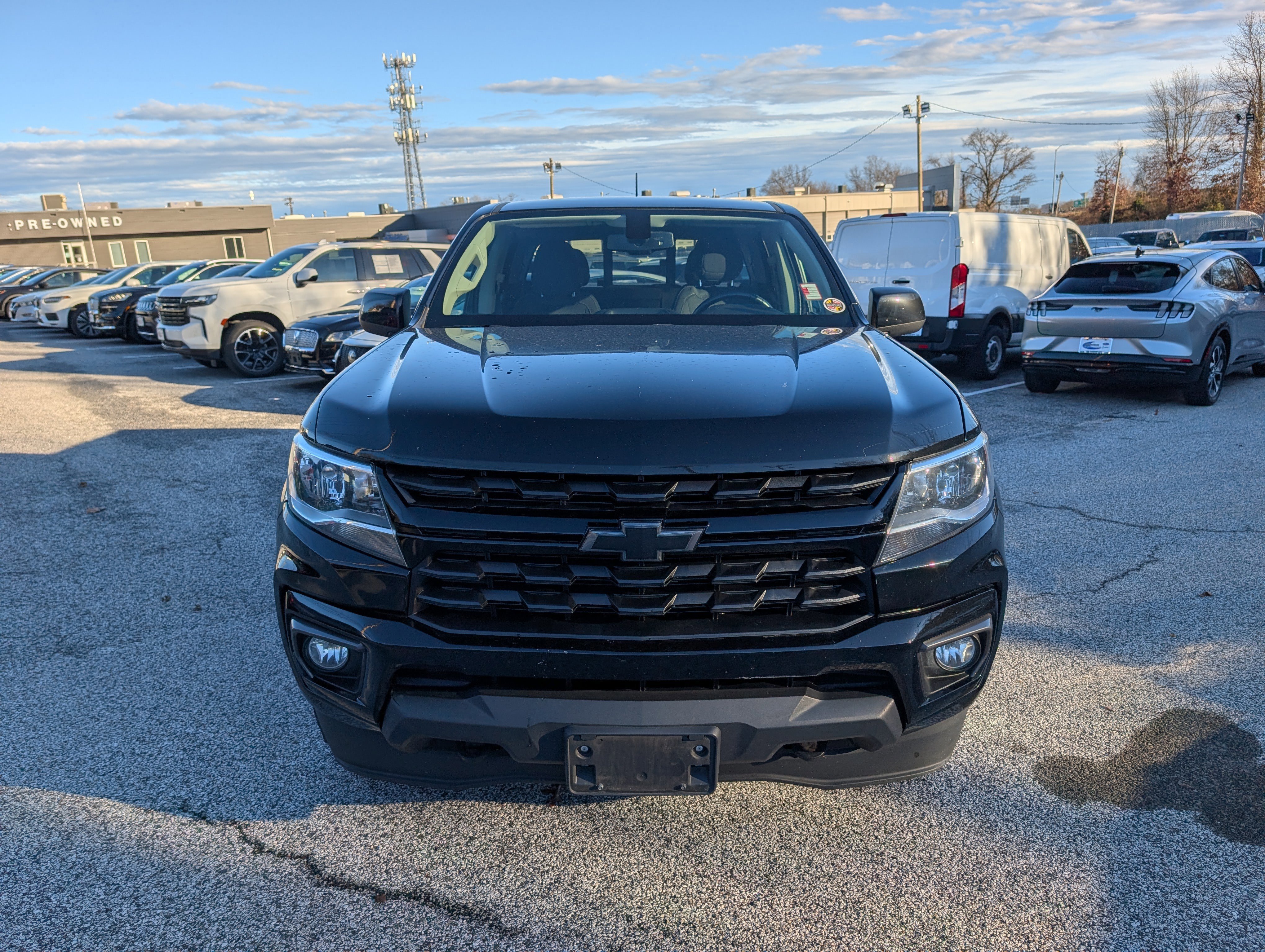 Used 2021 Chevrolet Colorado LT w/ LT Convenience Package image 9