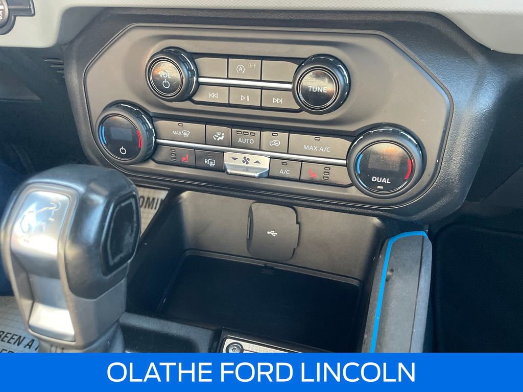 Certified 2021 Ford Bronco Black Diamond image 16