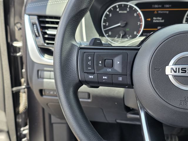 Used 2021 Nissan Rogue SV FWD image 24