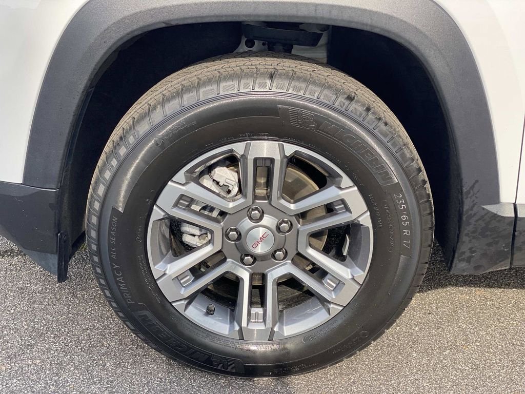 Used 2025 GMC Terrain Elevation AWD/4WD image 12
